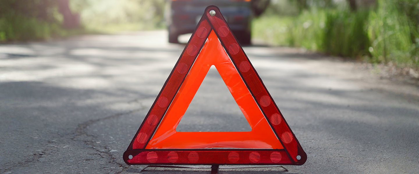 Emergency kit for vehicles